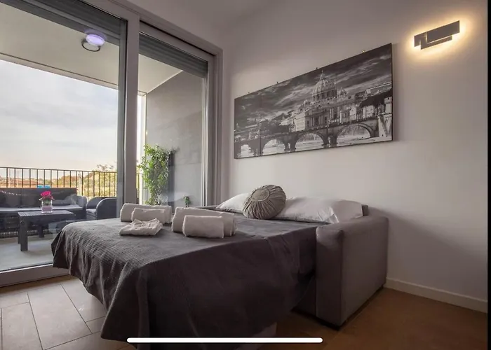 Stylish Close By Trastevere And Life Apartment *